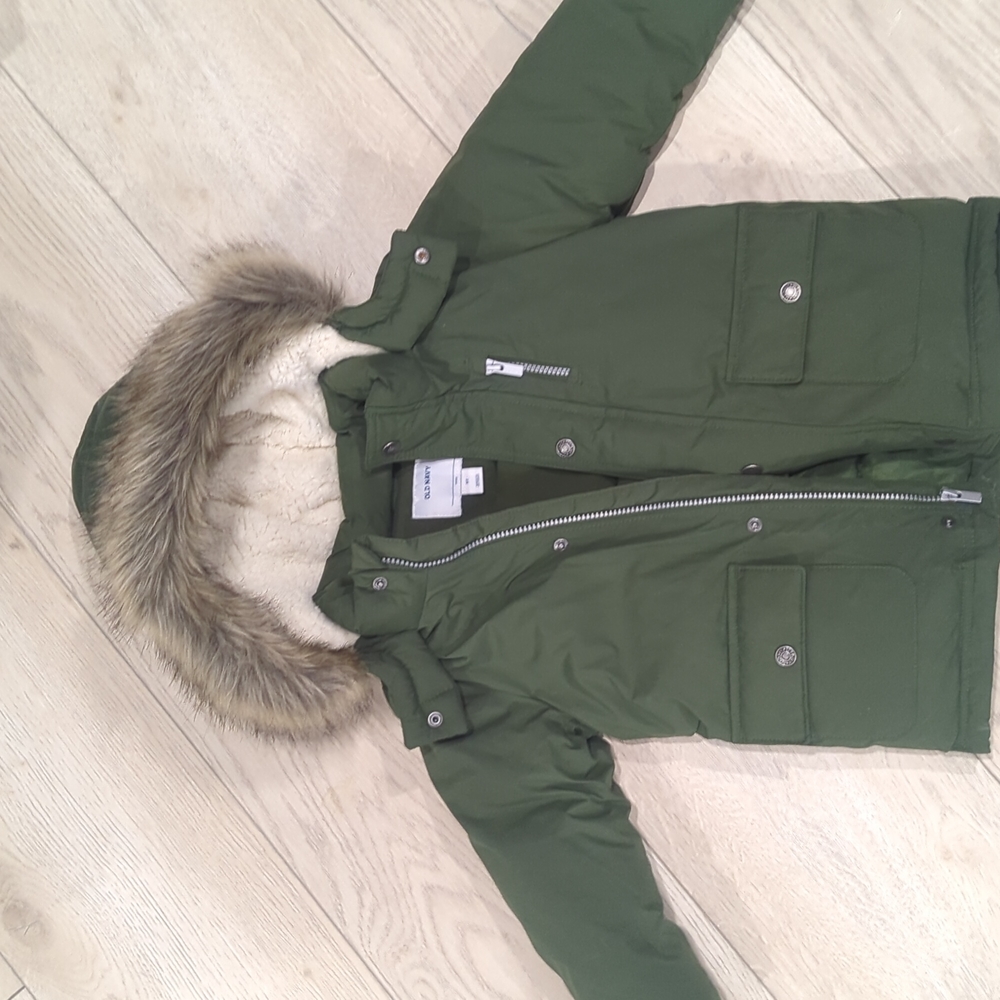 Old navy puffer jacket